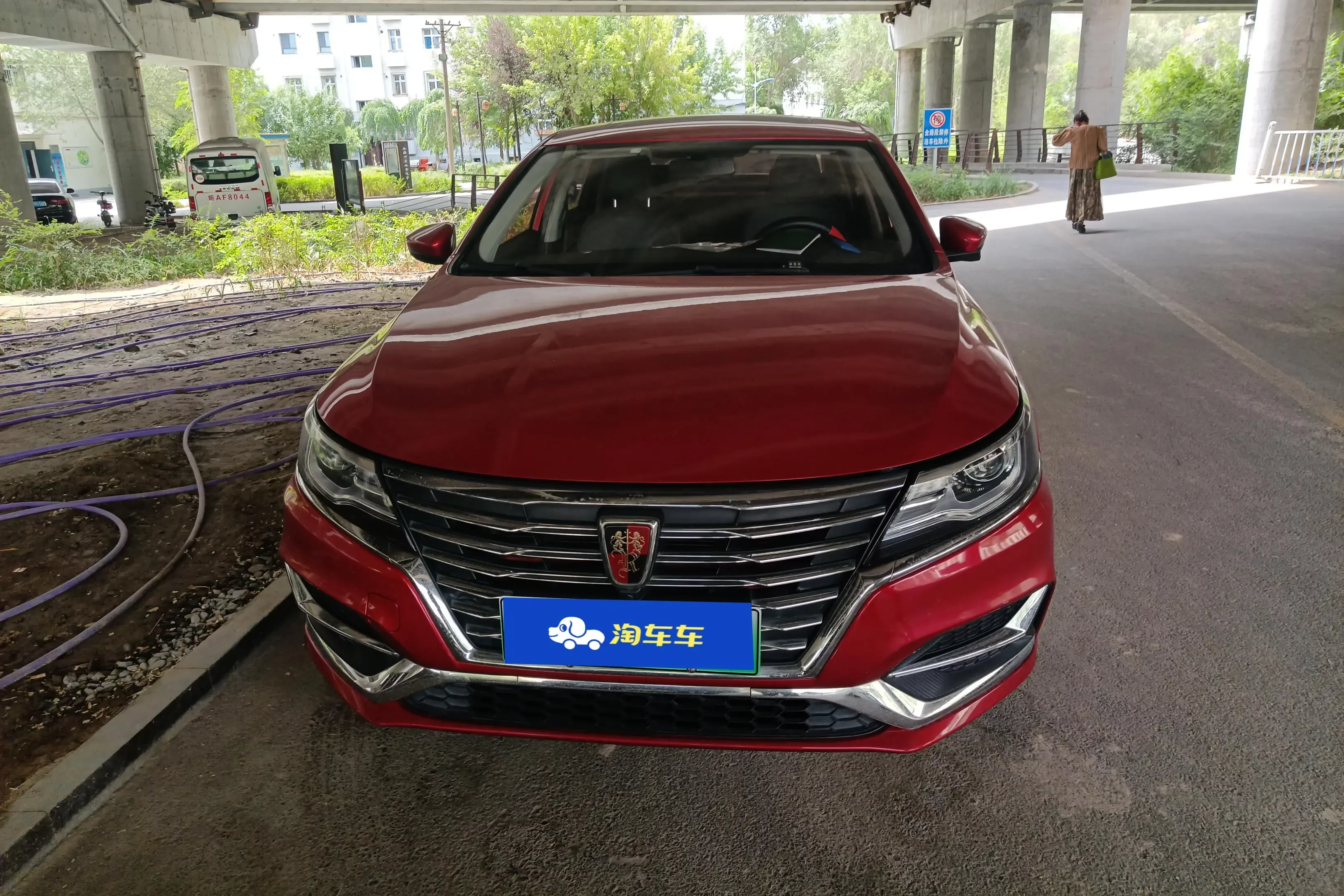 Roewe ei6