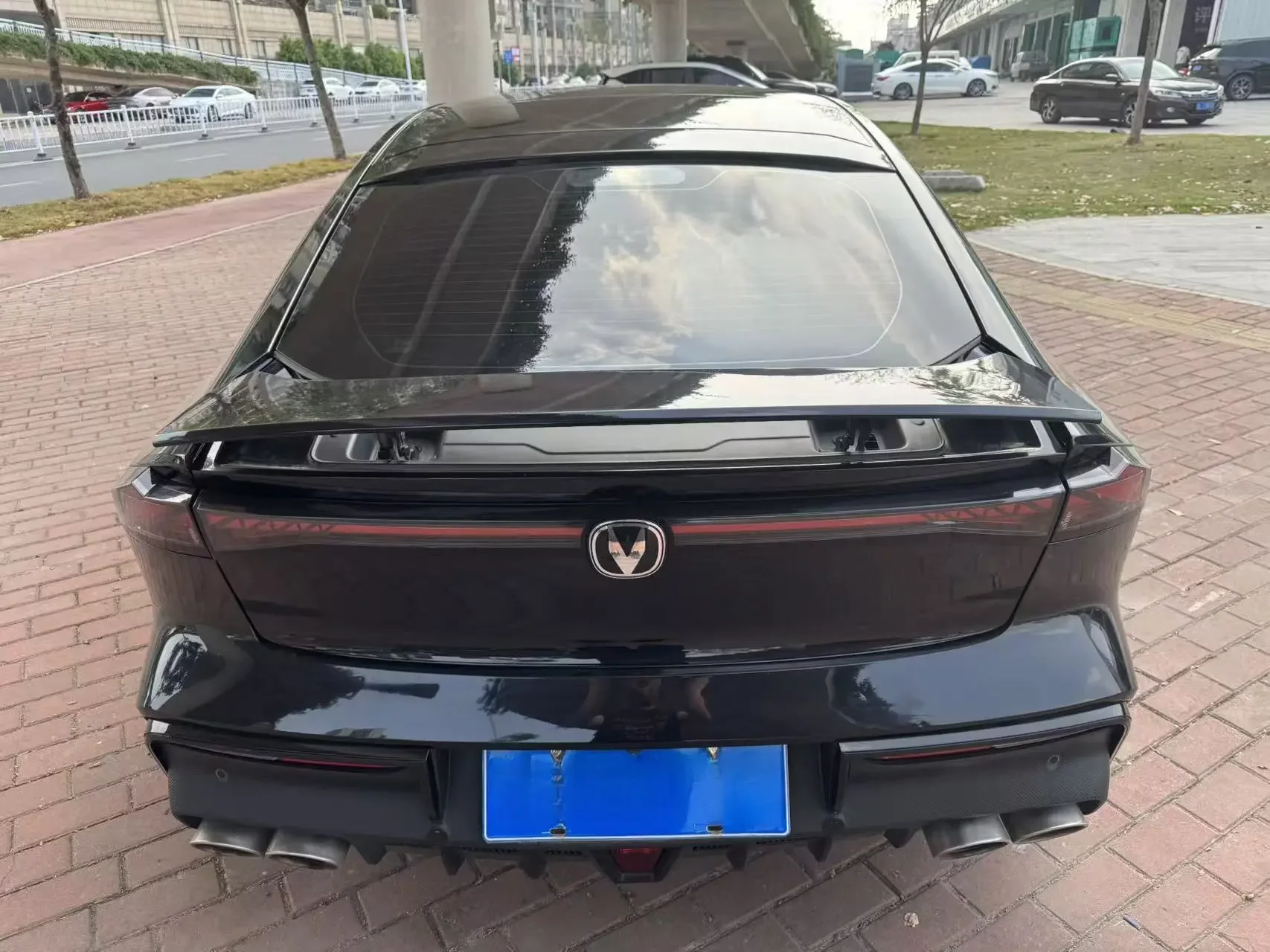 Changan UNI-V