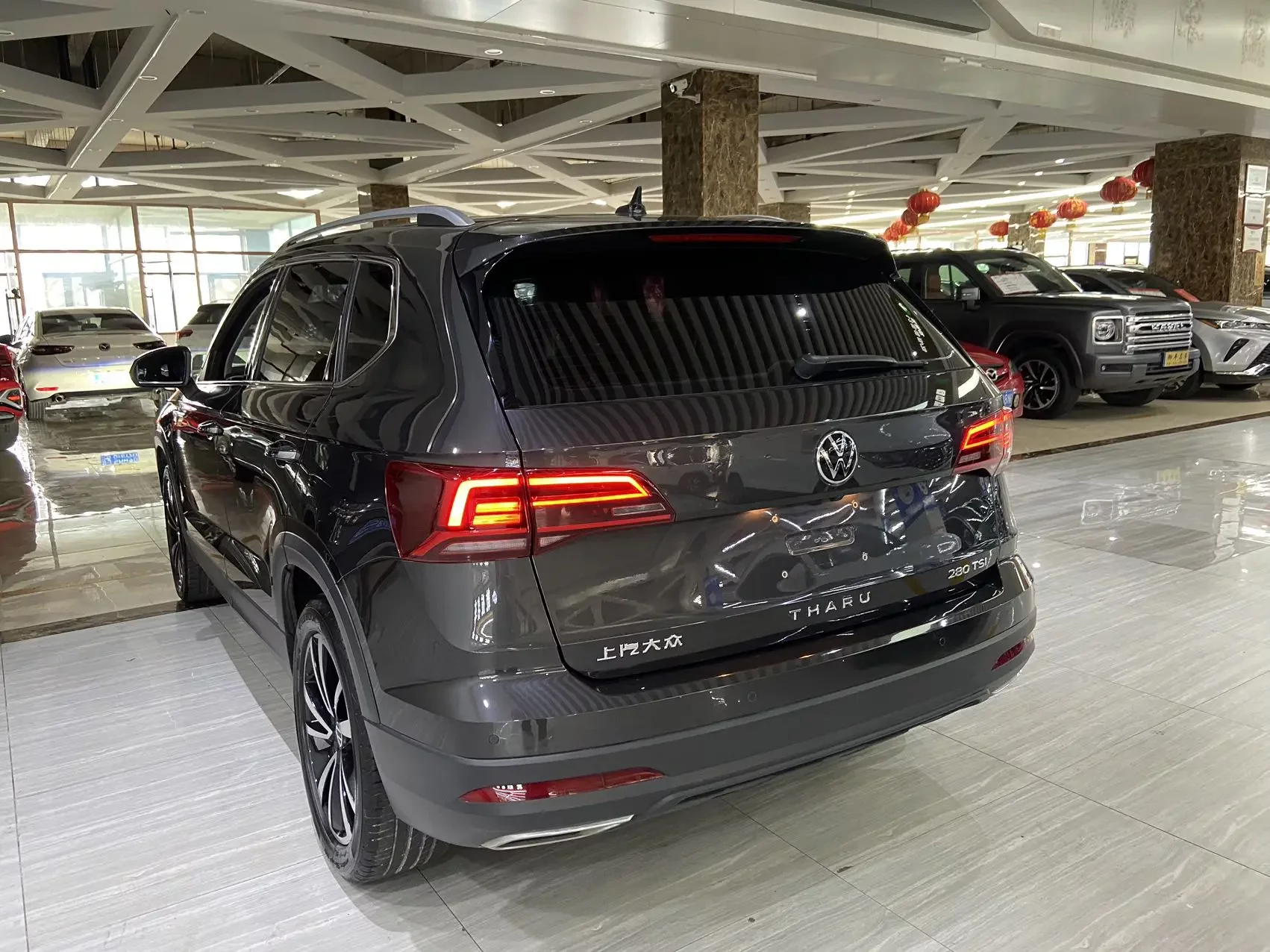 Volkswagen Tharu