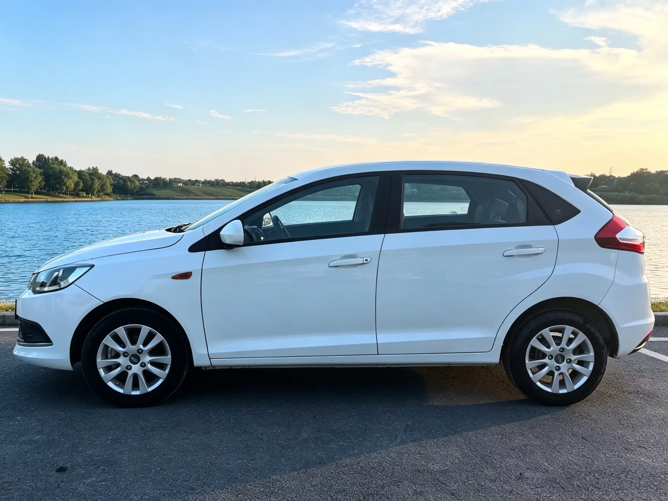 Chery Storm 2