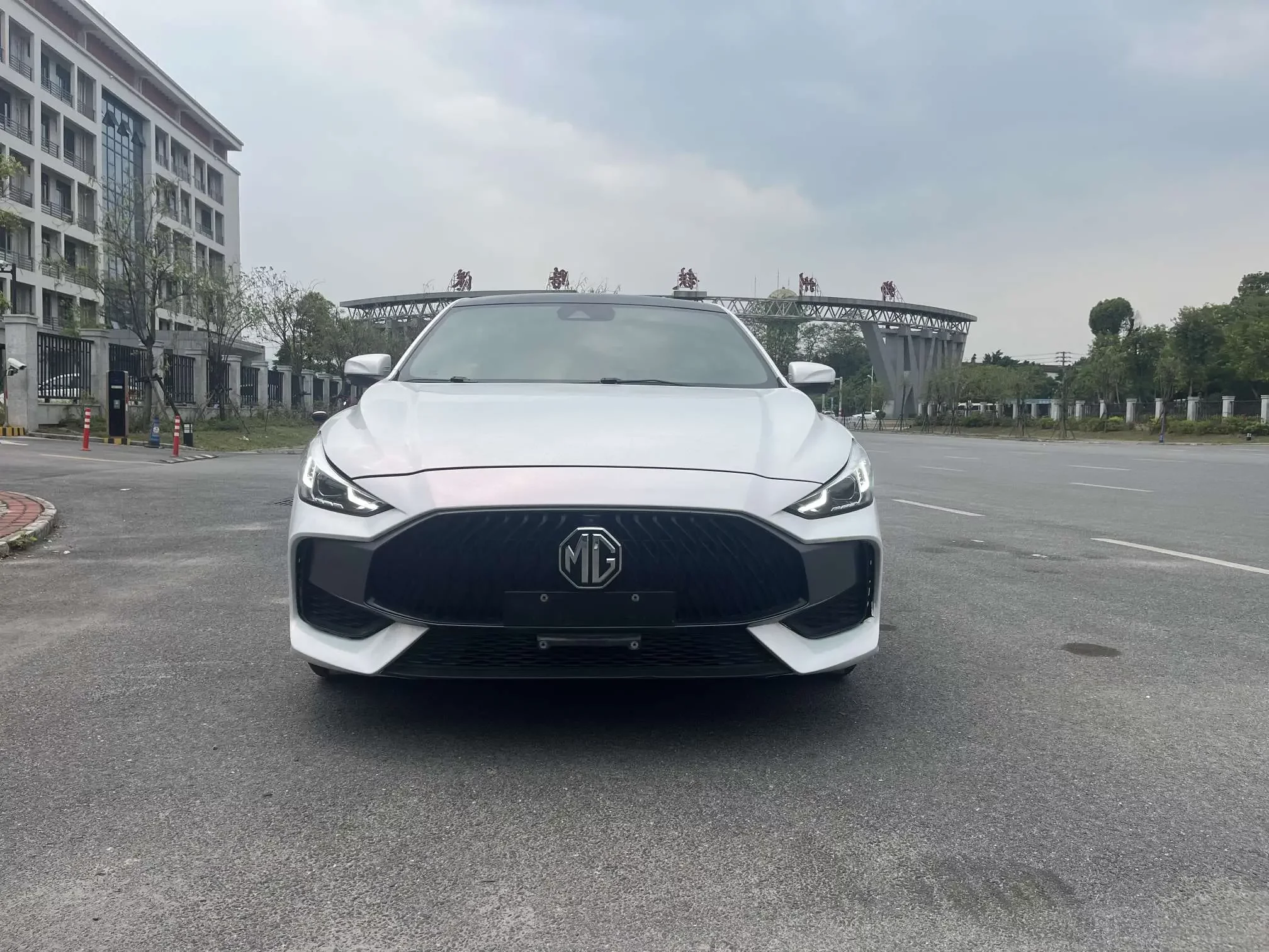 MG 5