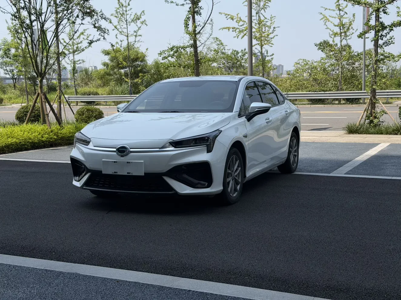 GAC AION S