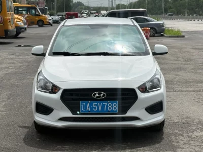 Hyundai Rena