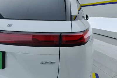 XPeng G9