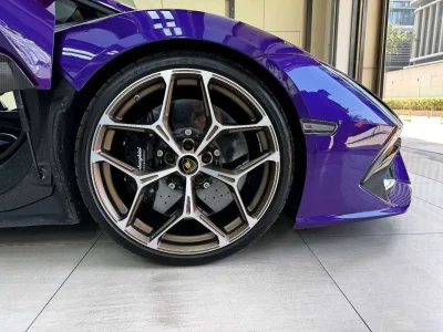 Lamborghini Revuelto