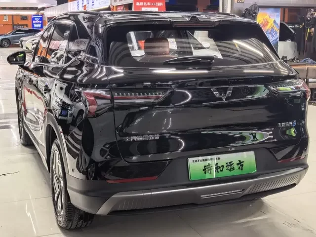 Wuling Starlight S PHEV