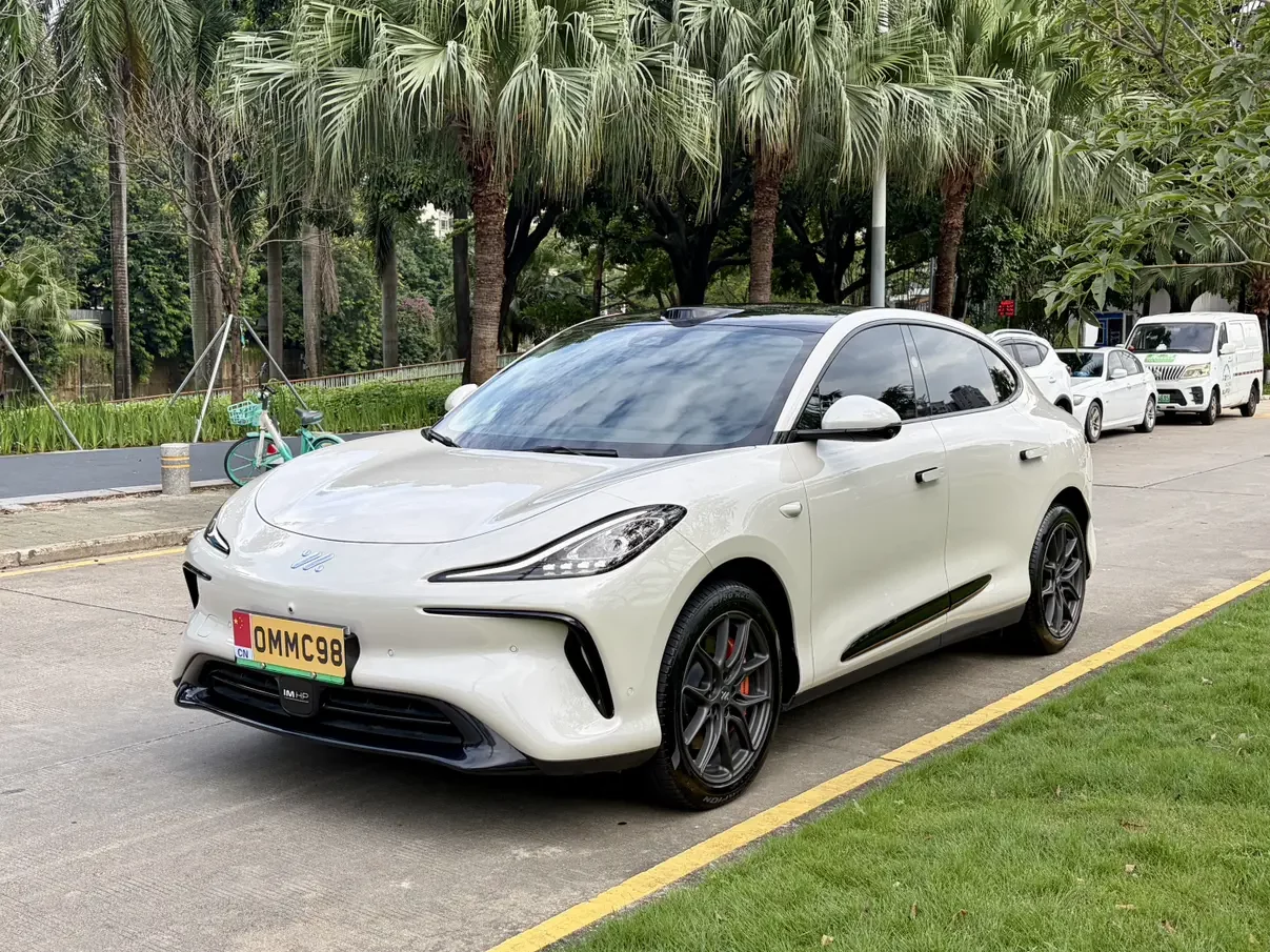 IM Motors Zhiji LS6