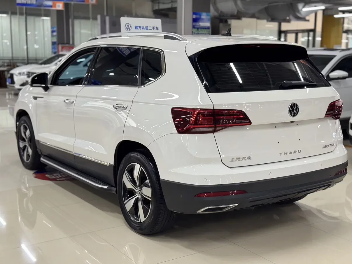 Volkswagen Tharu