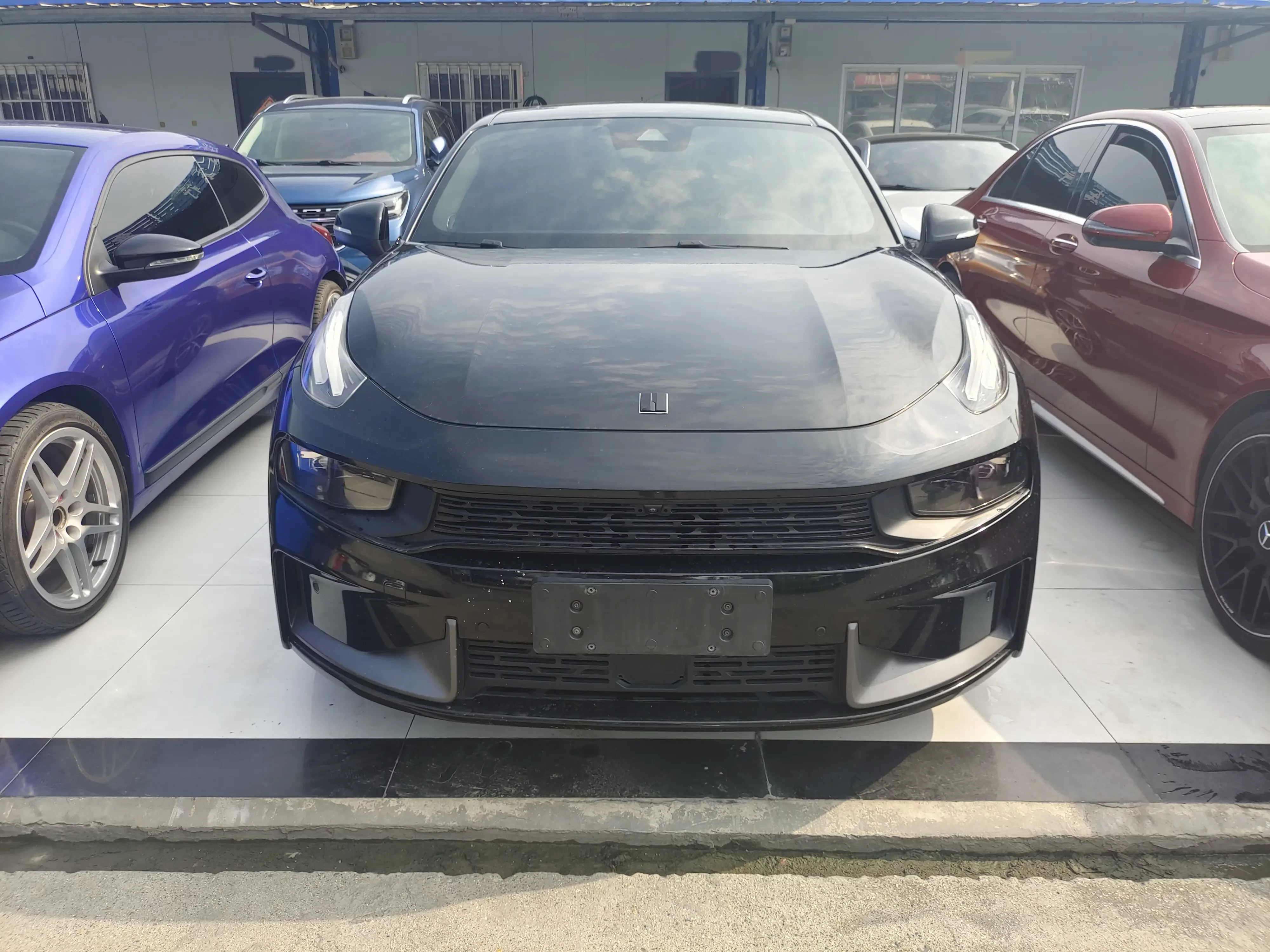 Lynk & Co 03