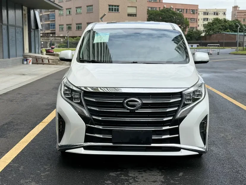 GAC Trumpchi M8