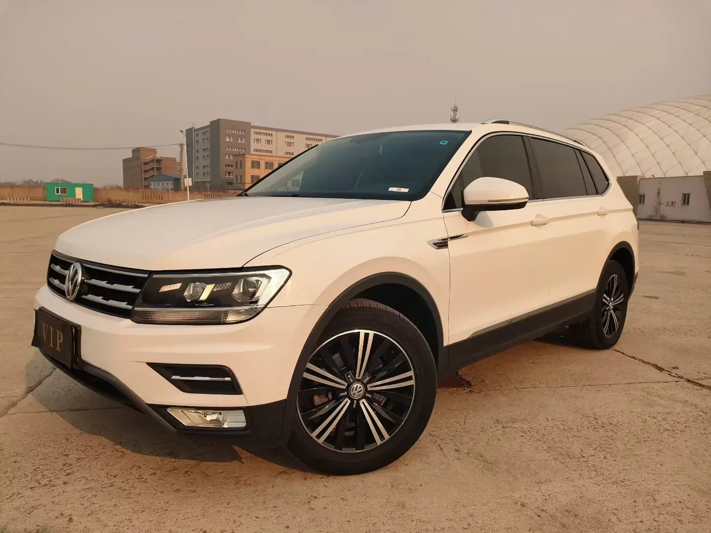 Volkswagen Tiguan L