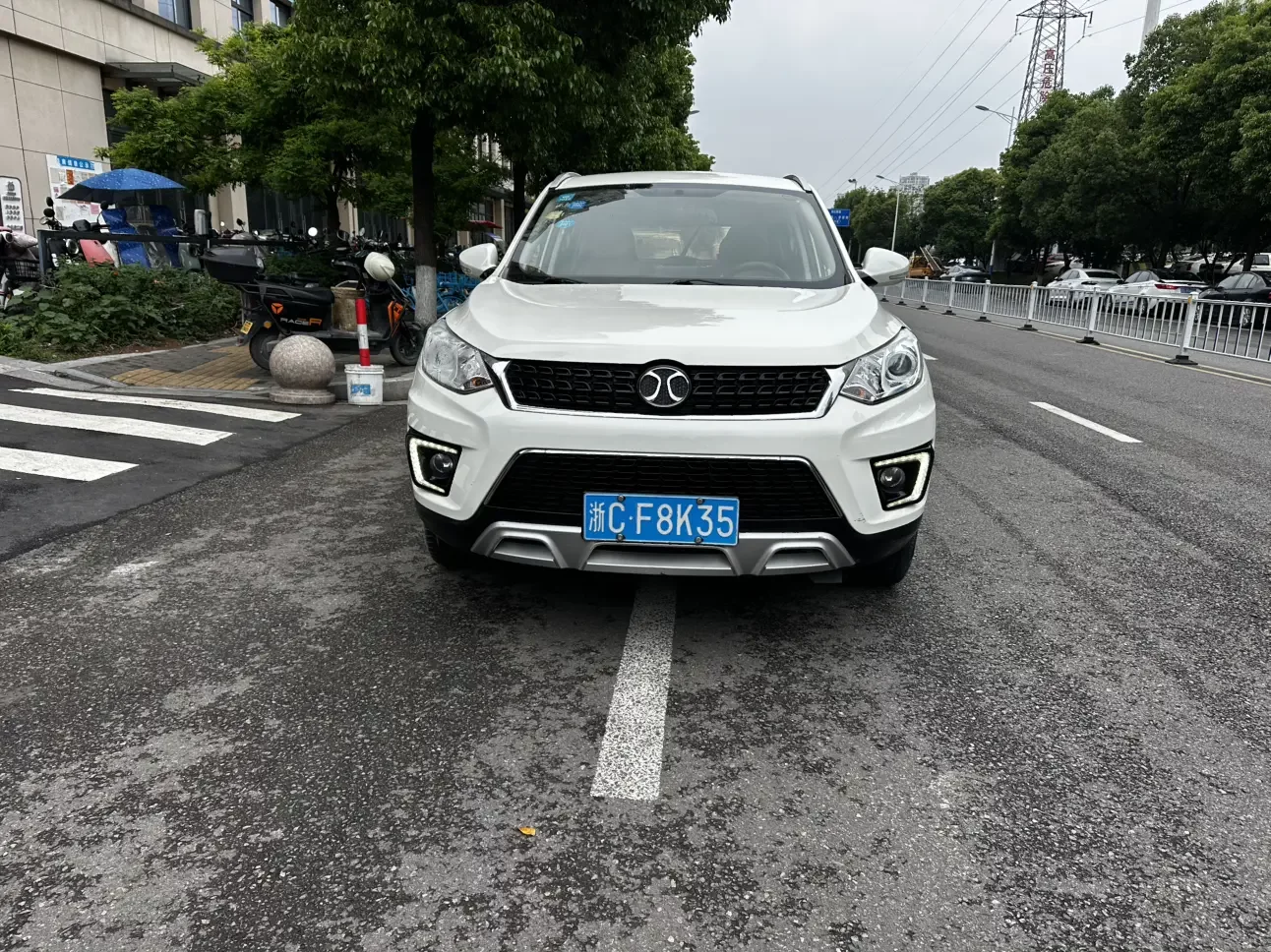 BAIC Shenbao X35