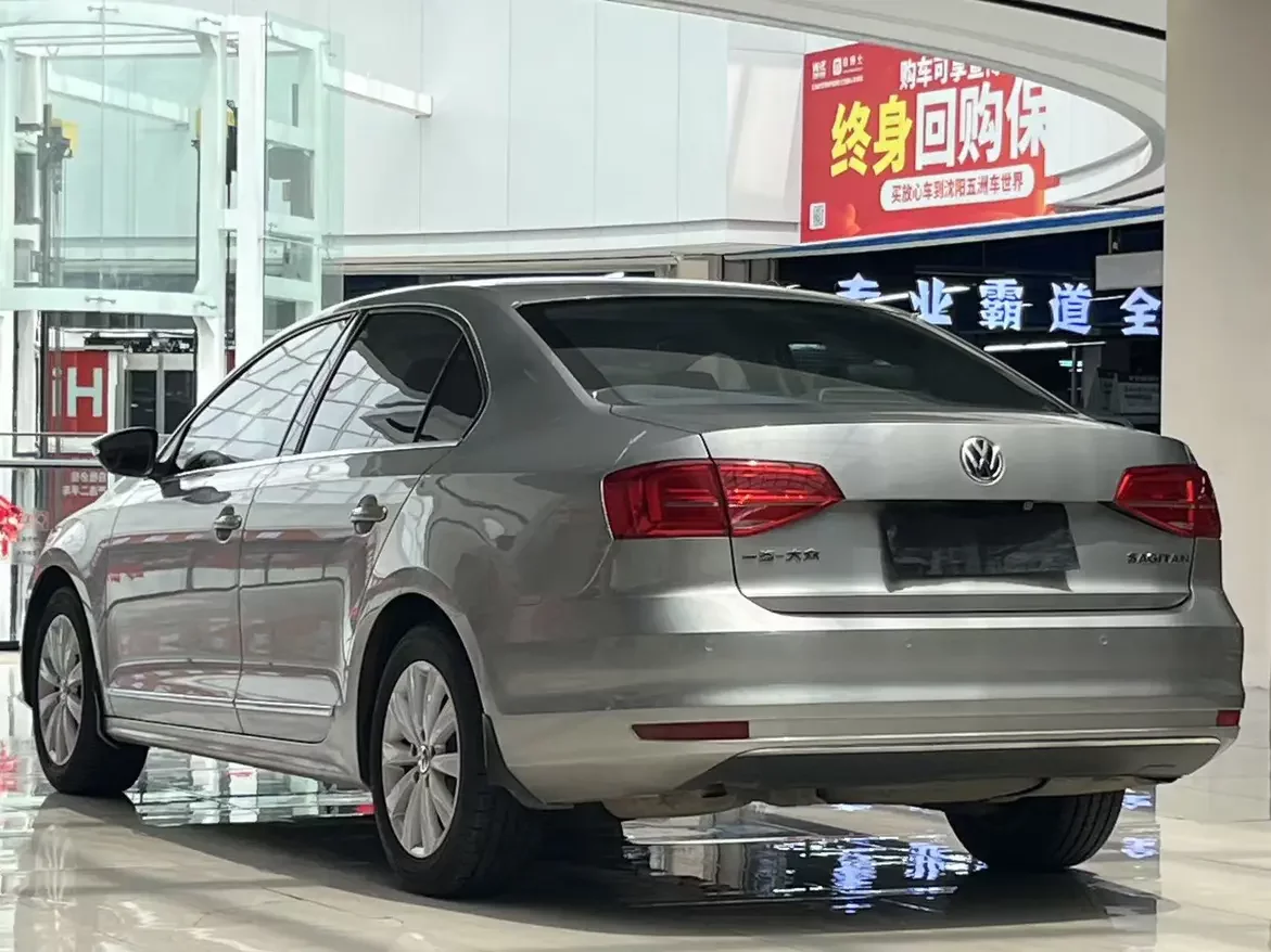 Volkswagen Sagitar