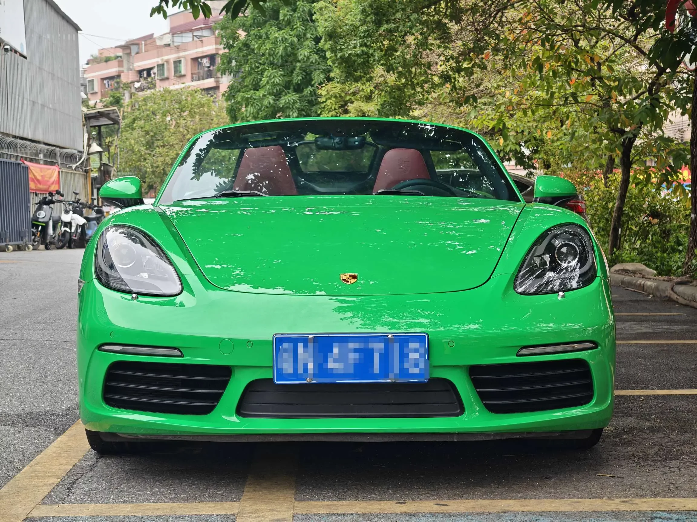 Porsche 718