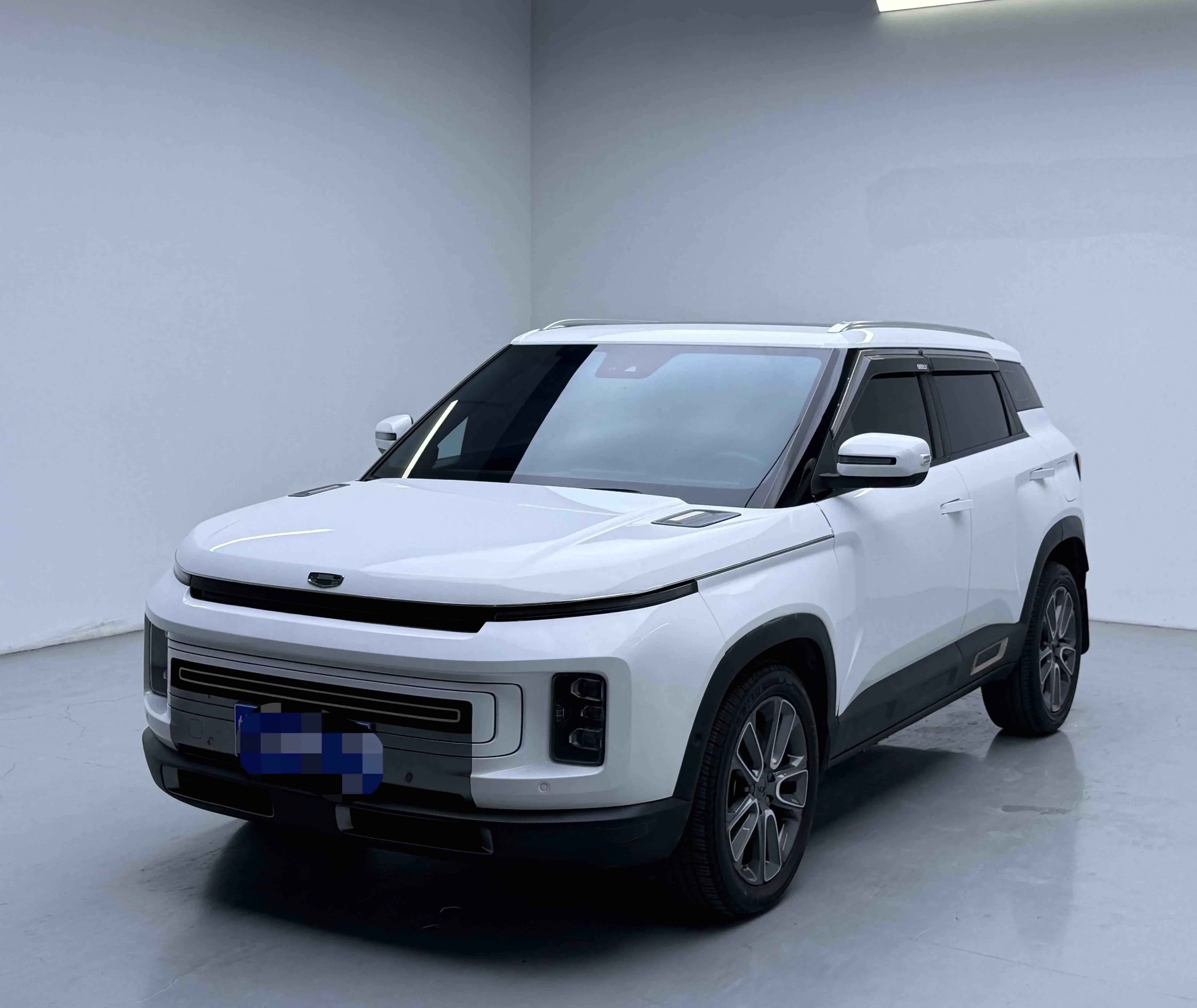 Geely ICON