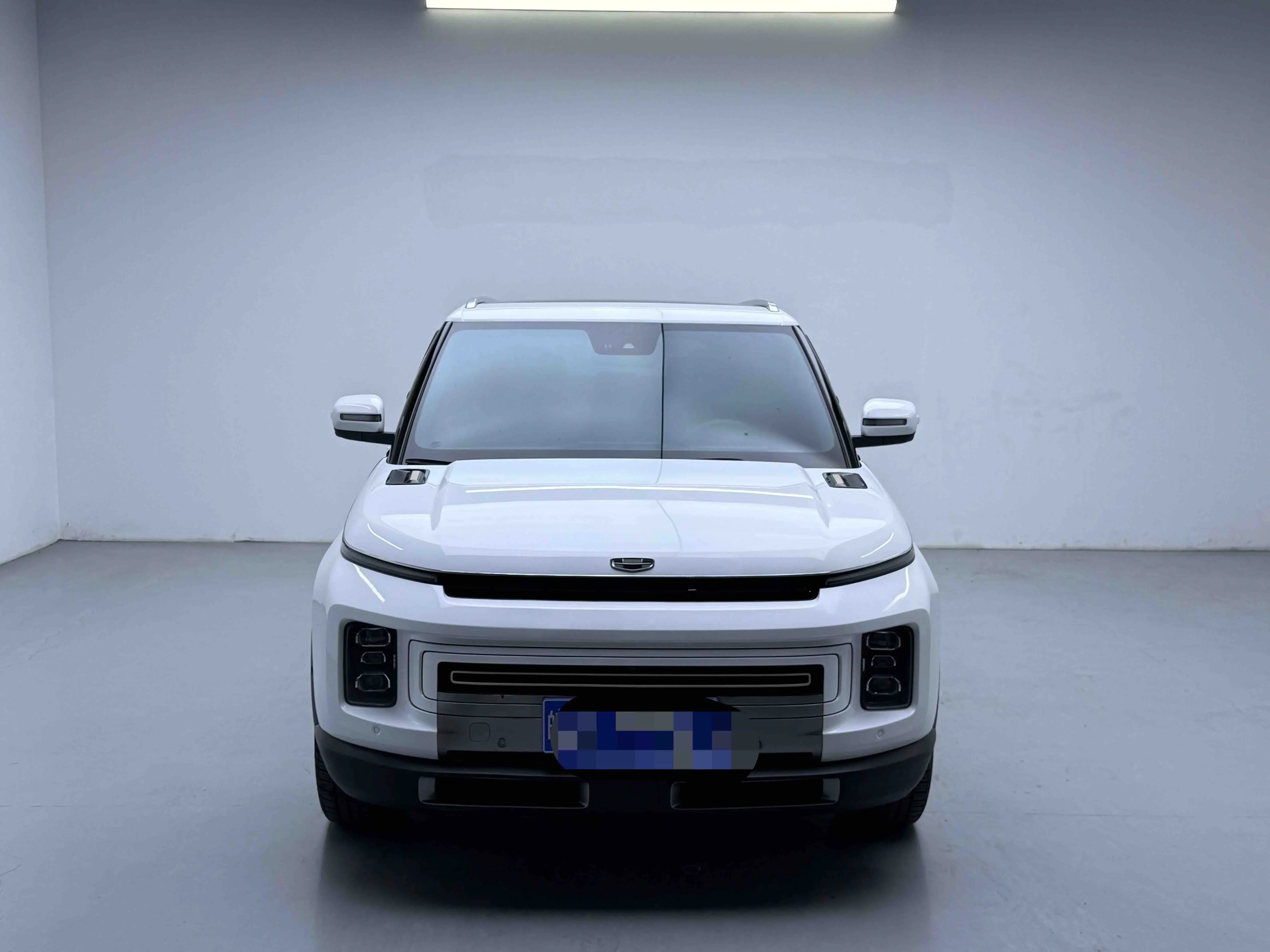 Geely ICON