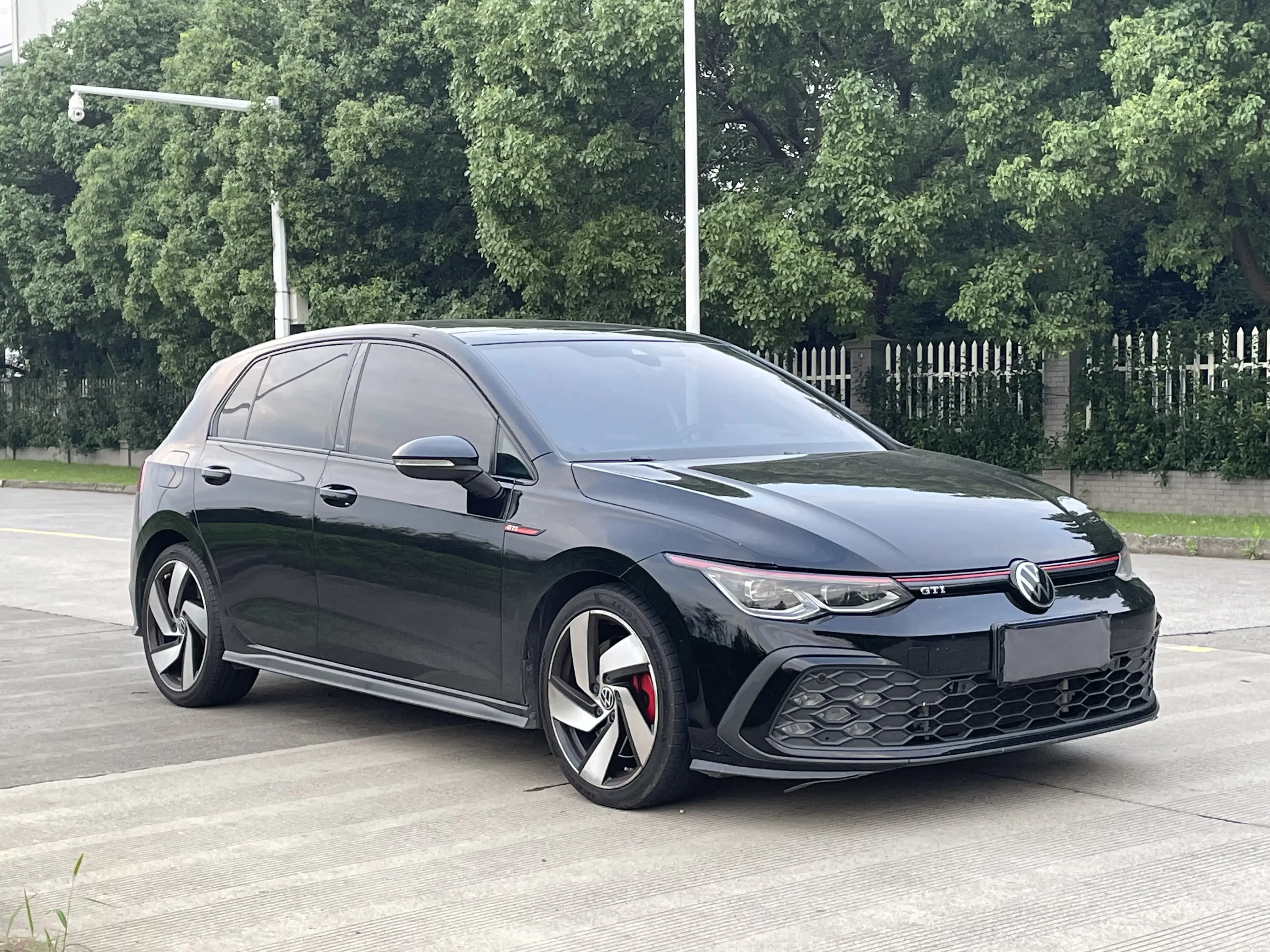 Volkswagen Golf GTI