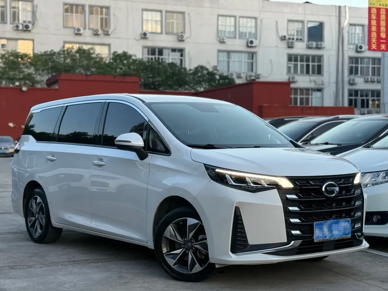 GAC Trumpchi M6