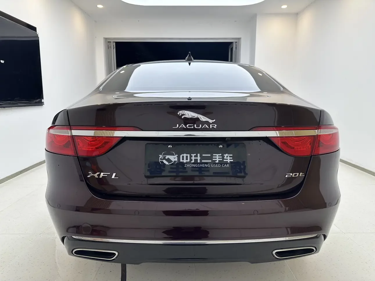 Jaguar XFL