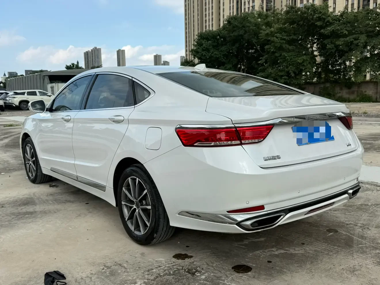 Geely Borui