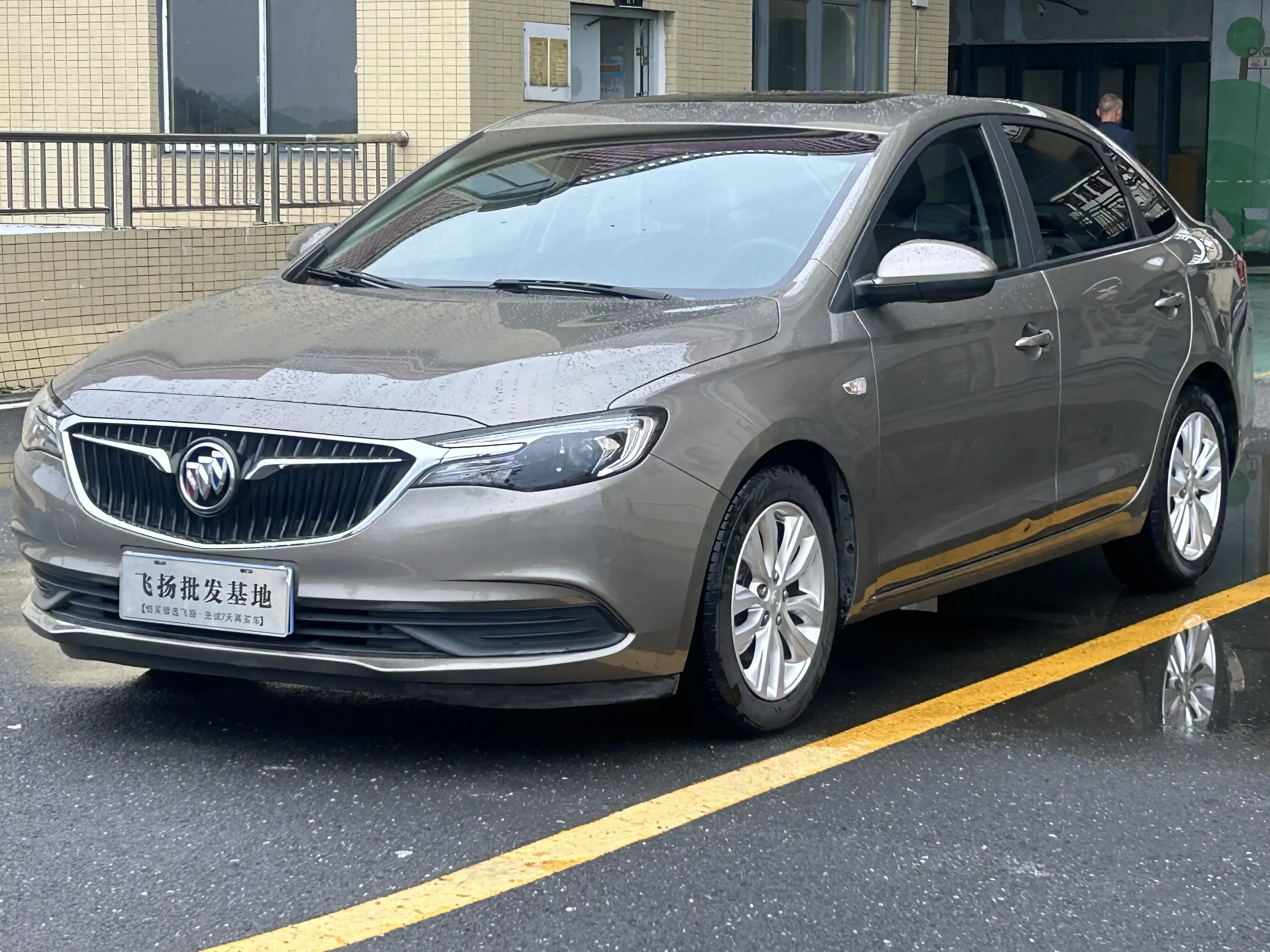 Buick Yinglang