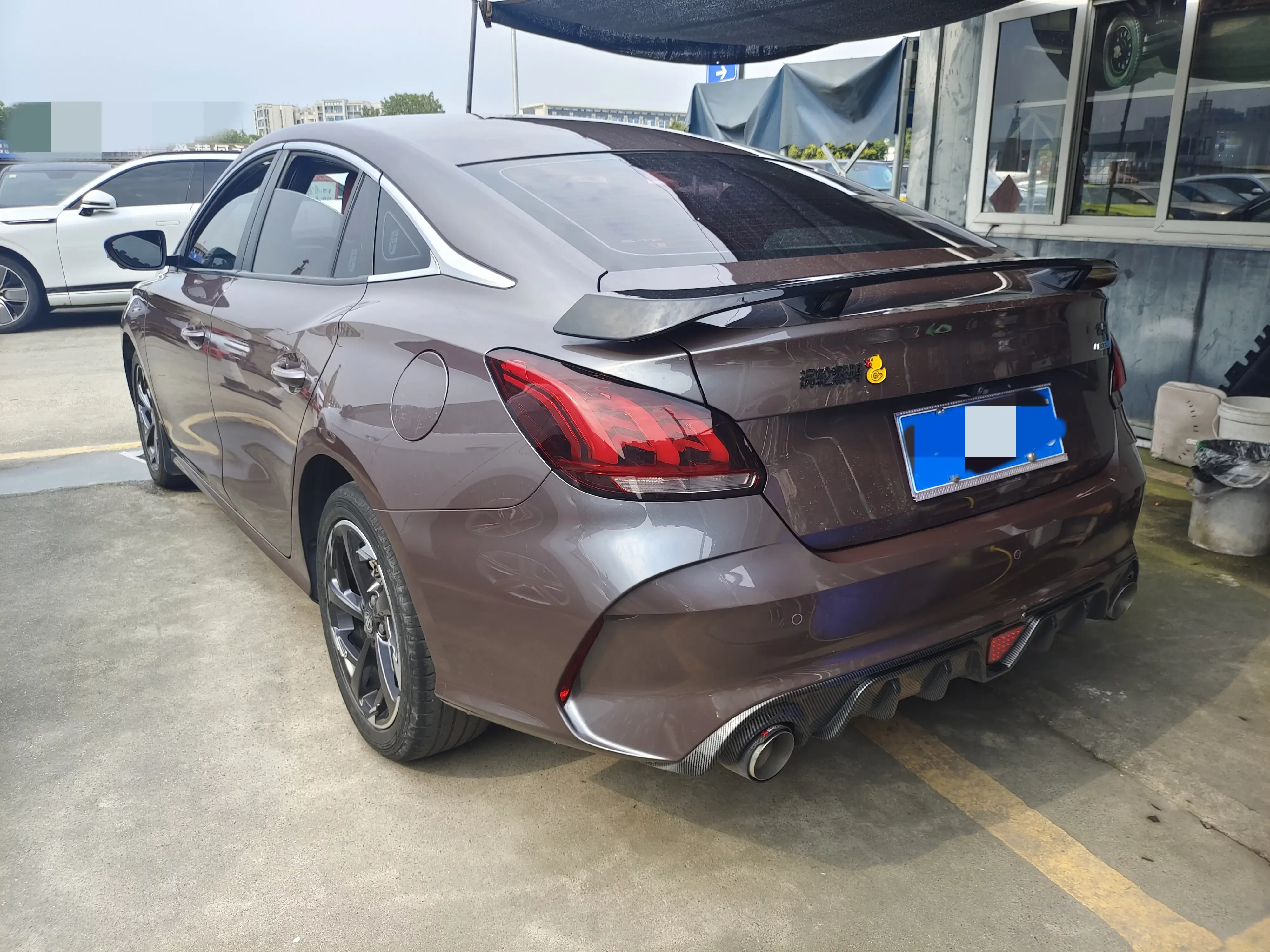 MG 5
