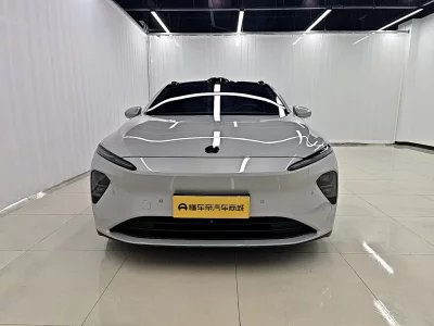 NIO ET7
