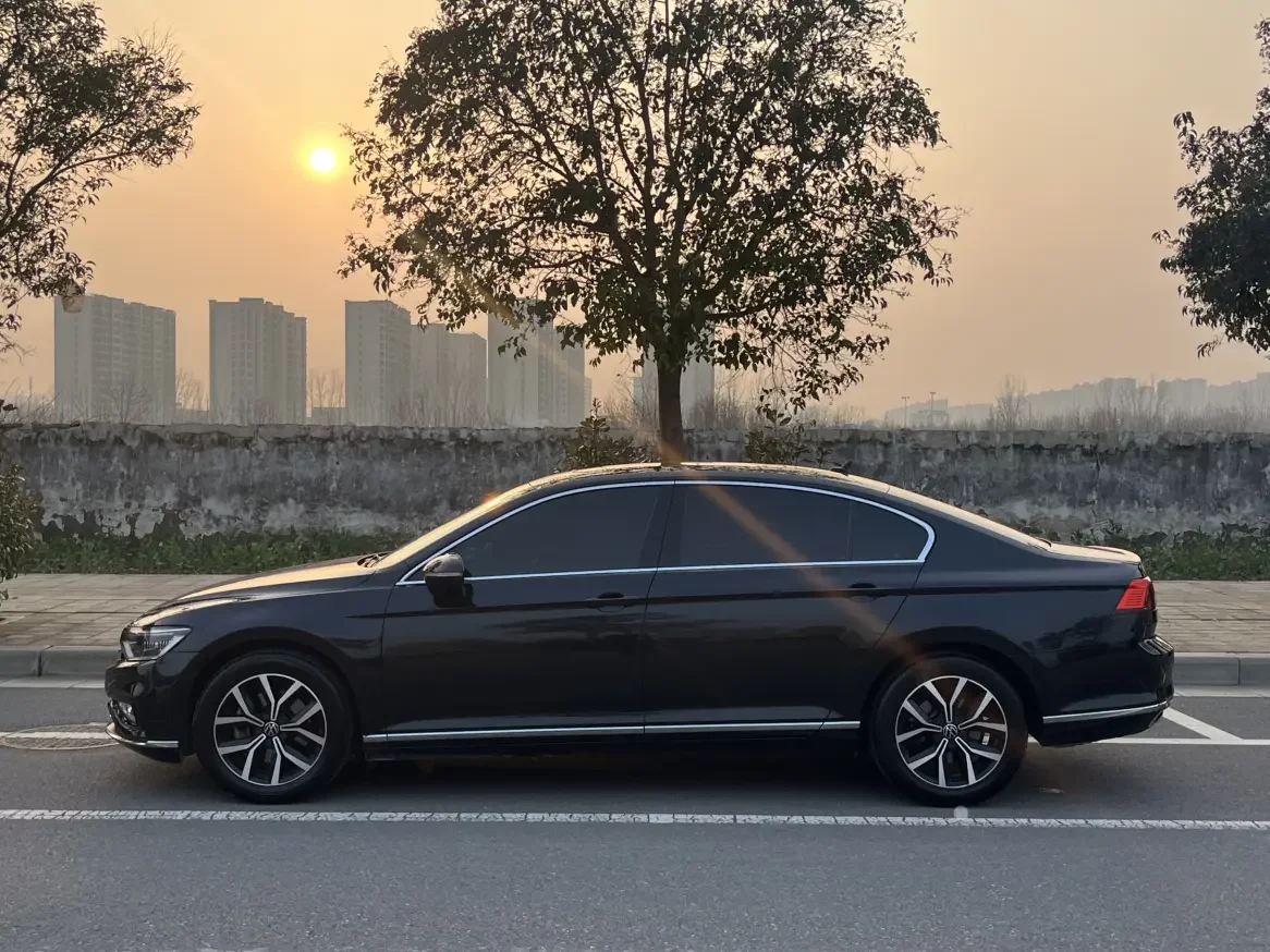 Volkswagen Magotan