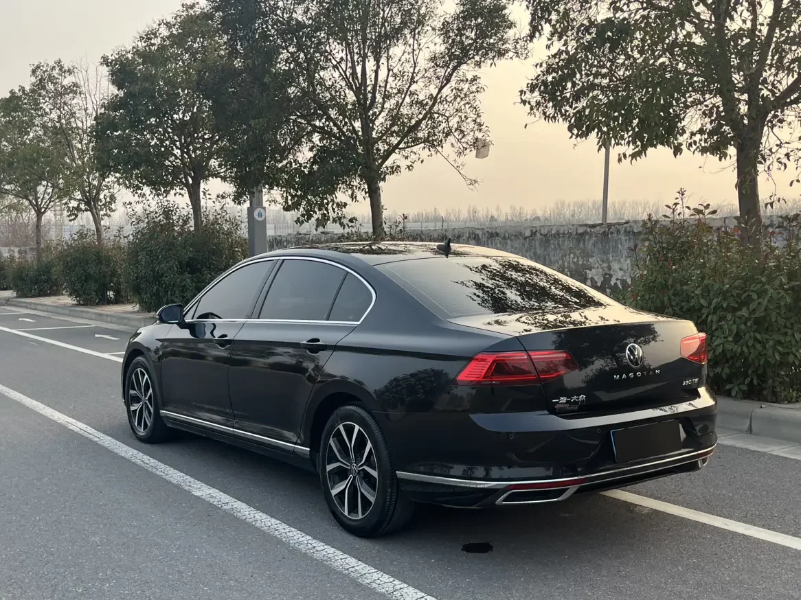 Volkswagen Magotan