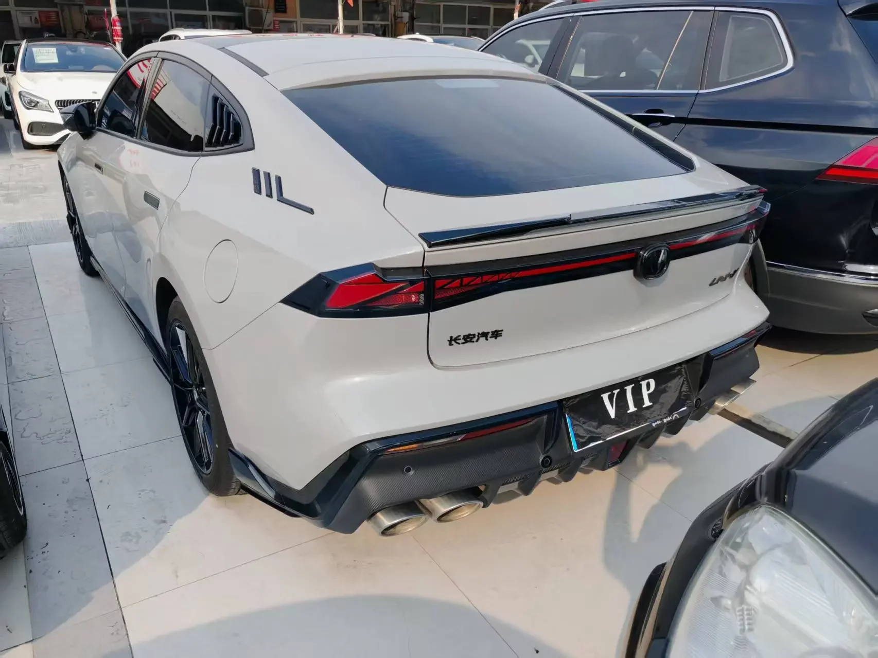 Changan UNI-V