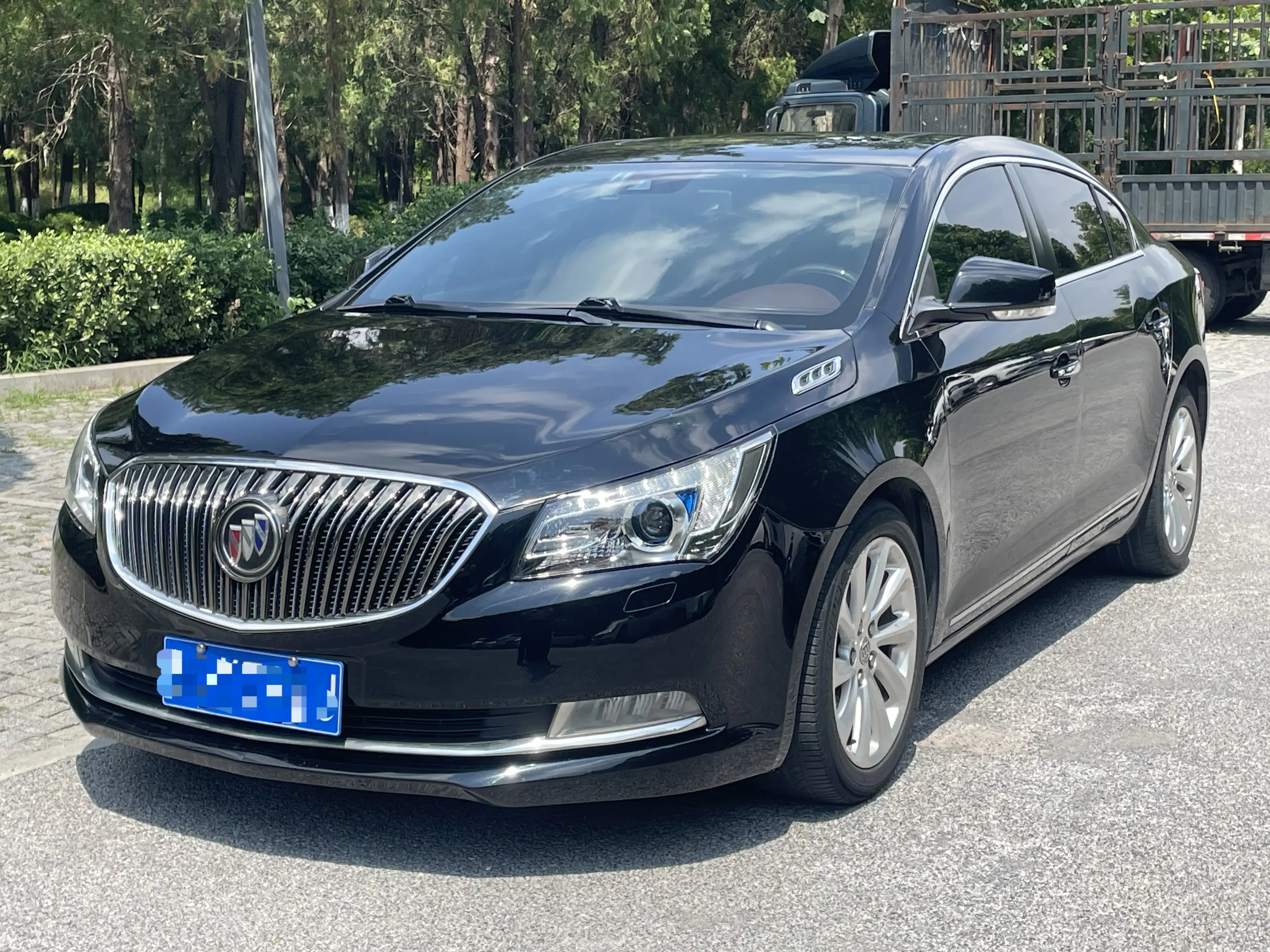 Buick LaCrosse