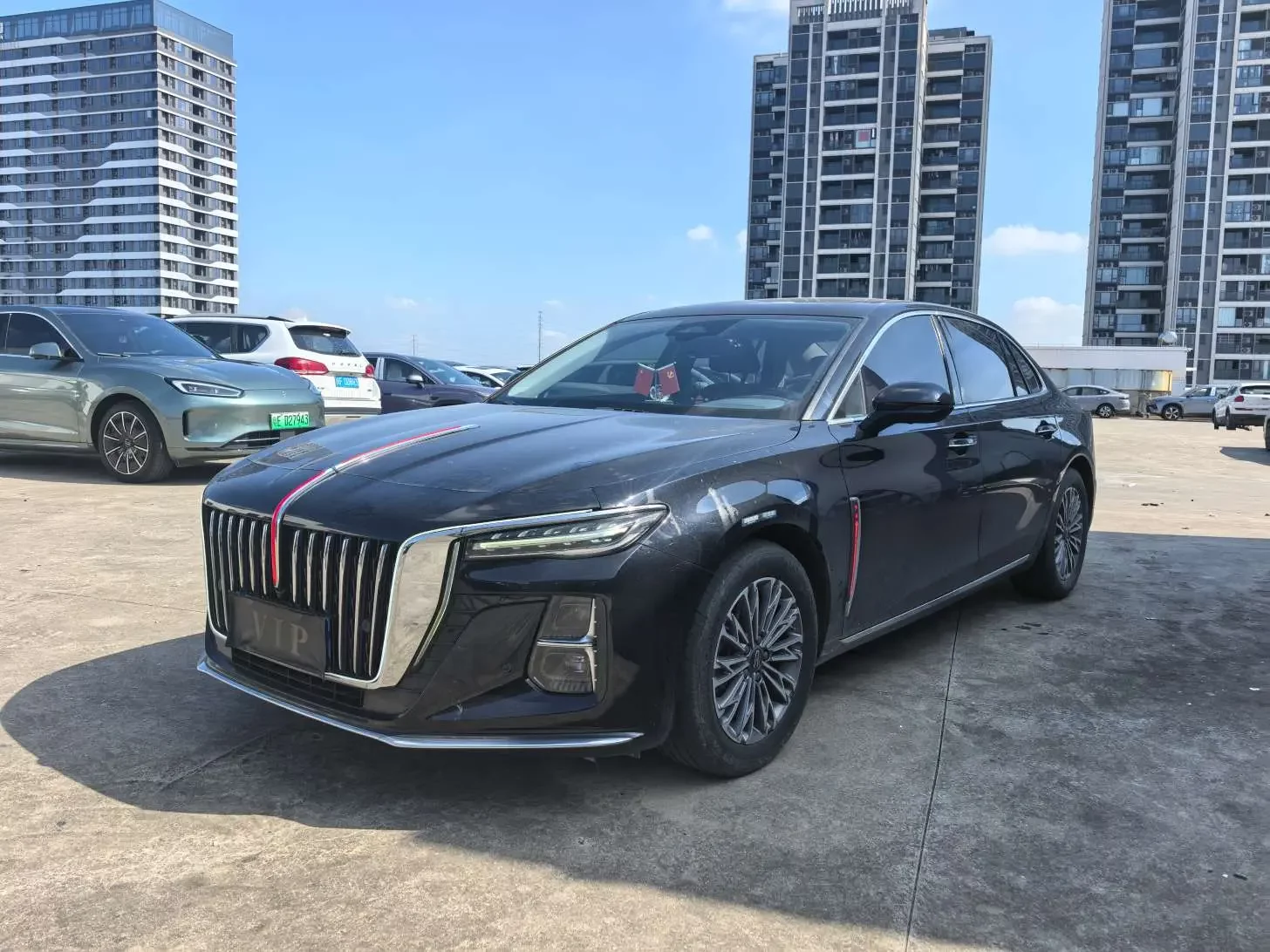 Hongqi H5