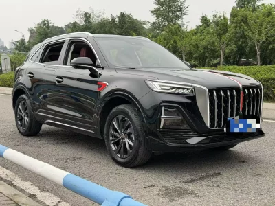 Hongqi HS5