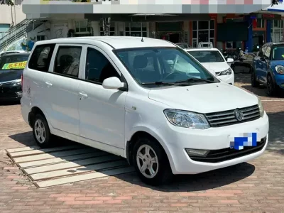 Dongfeng Fengon 330