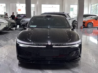 ZEEKR 007
