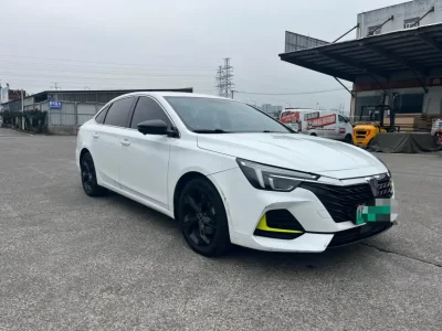 Roewe ei6 MAX