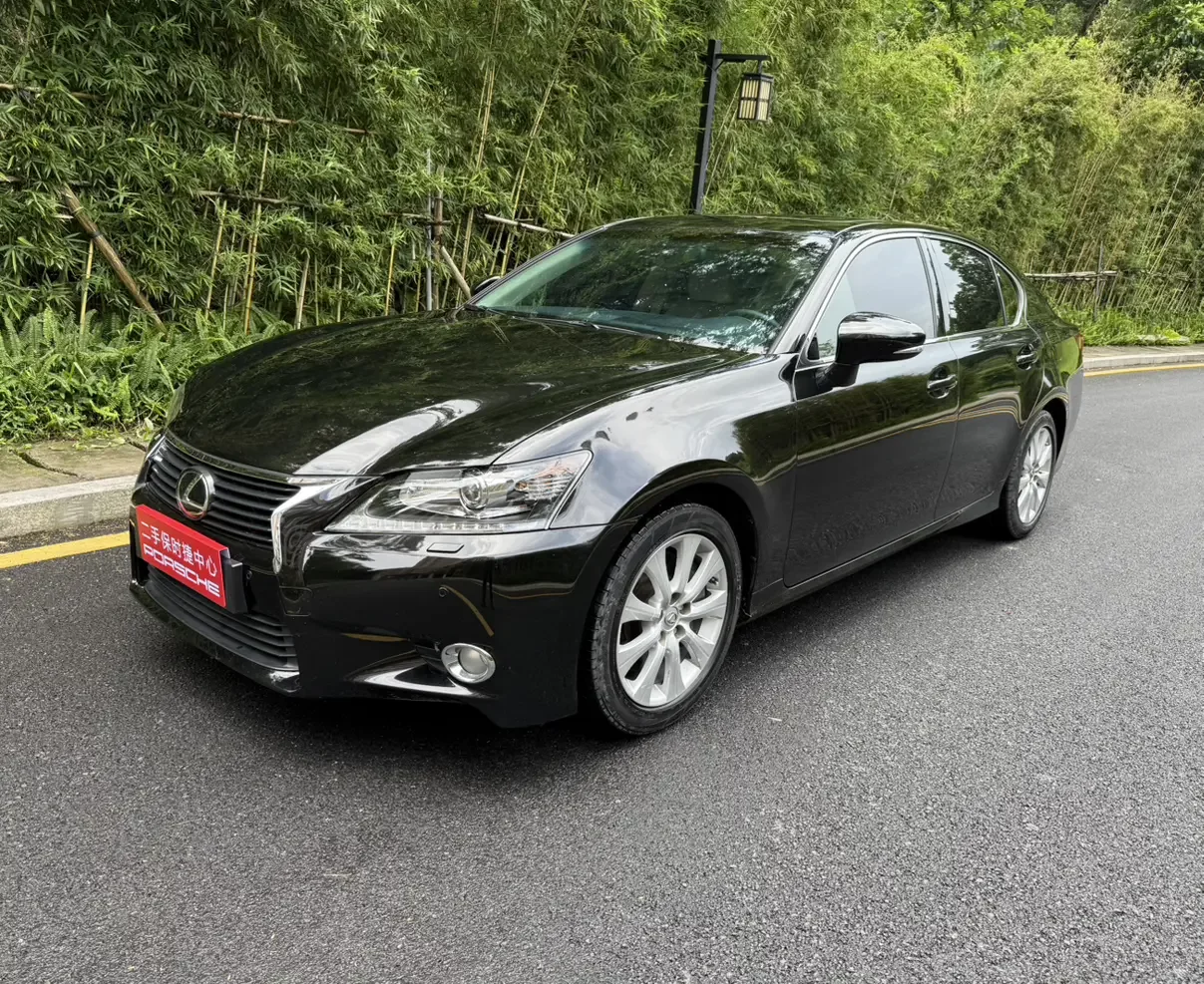 Lexus GS
