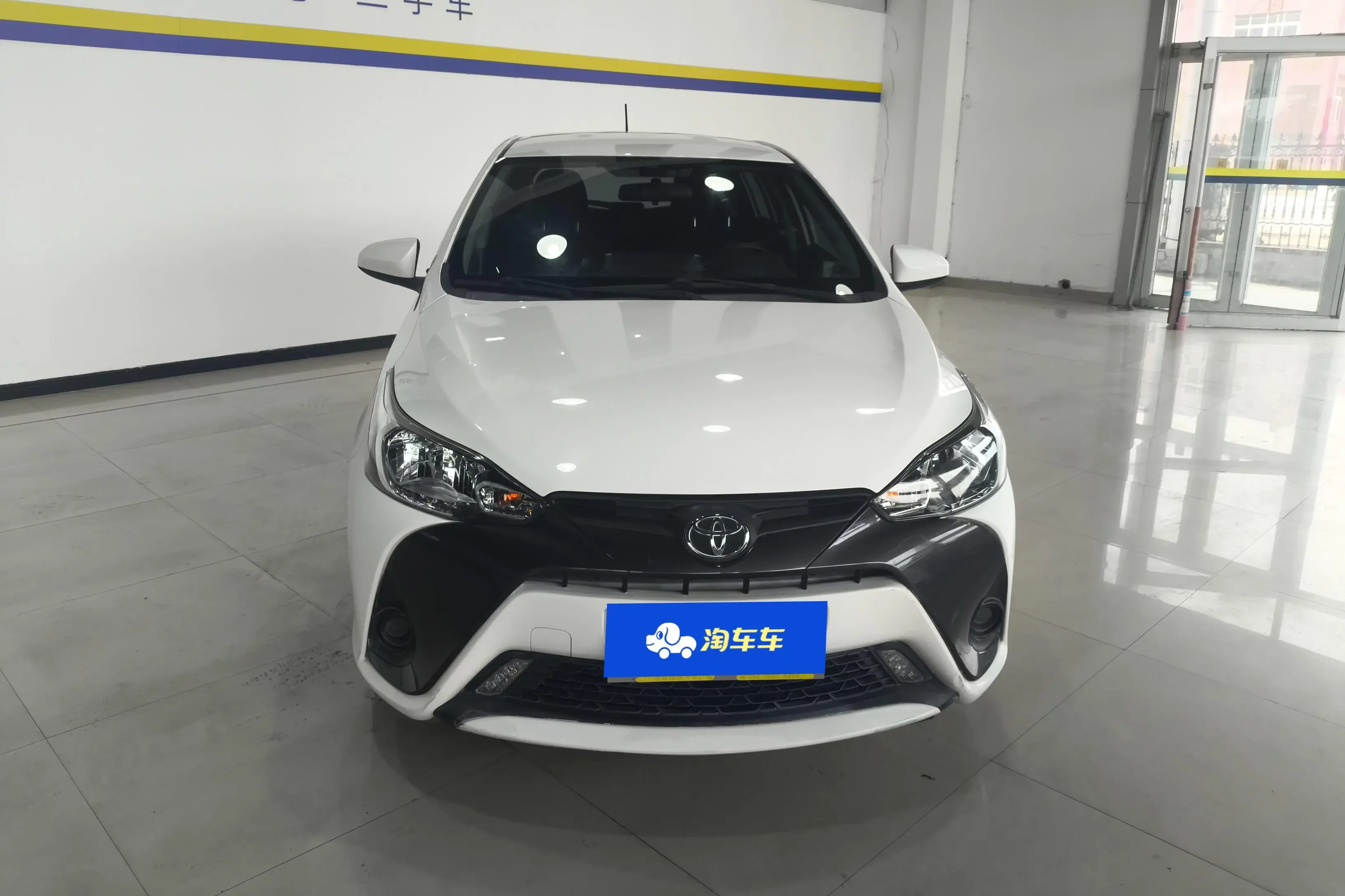 Toyota Yaris L
