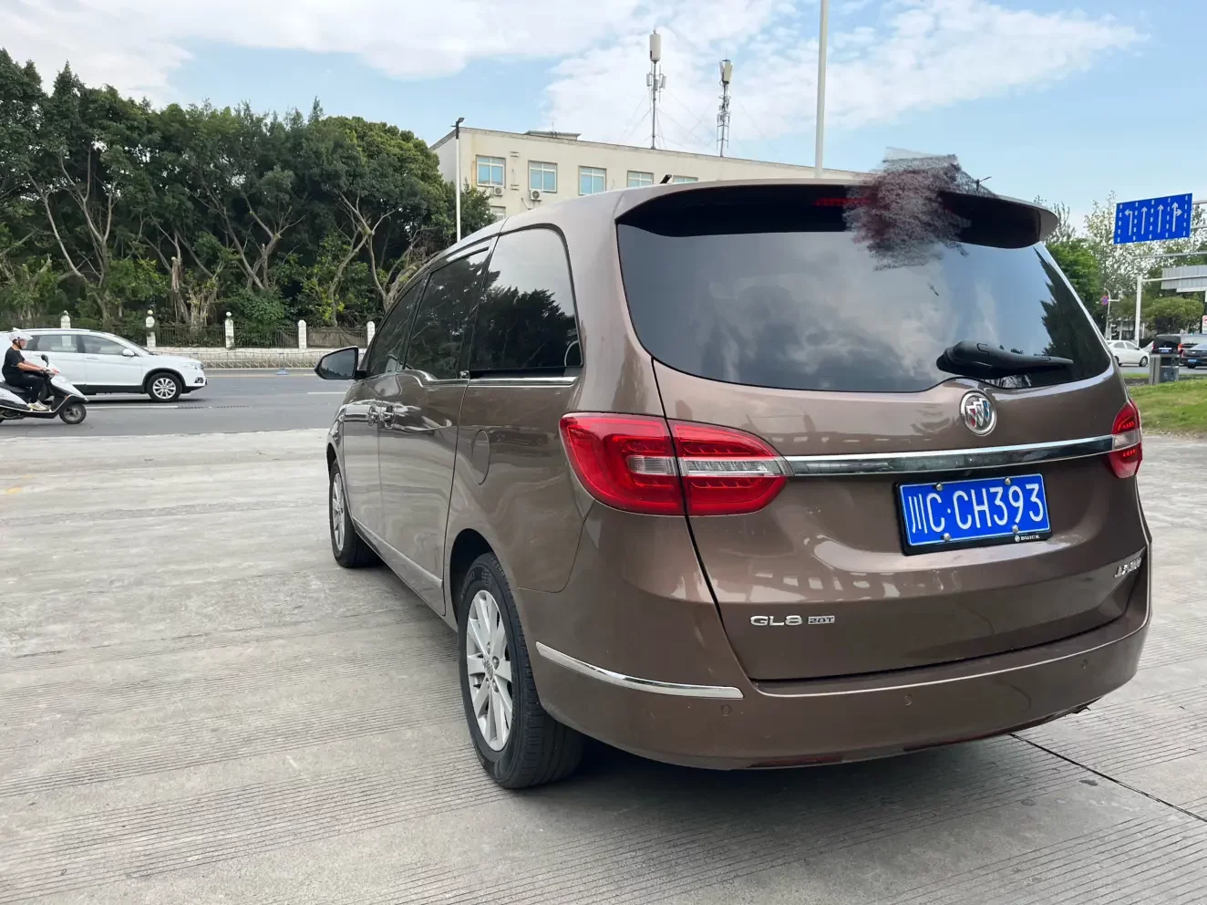 Buick GL8