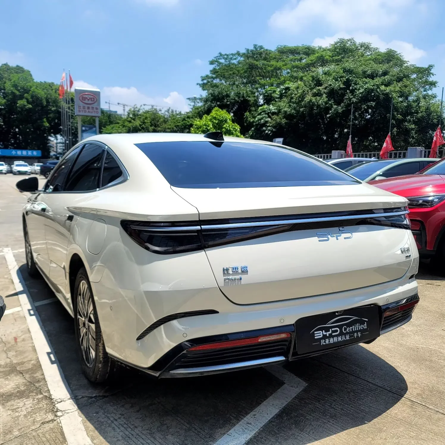 BYD Seal 07DM