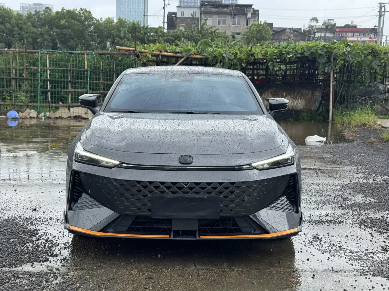 Changan UNI-V
