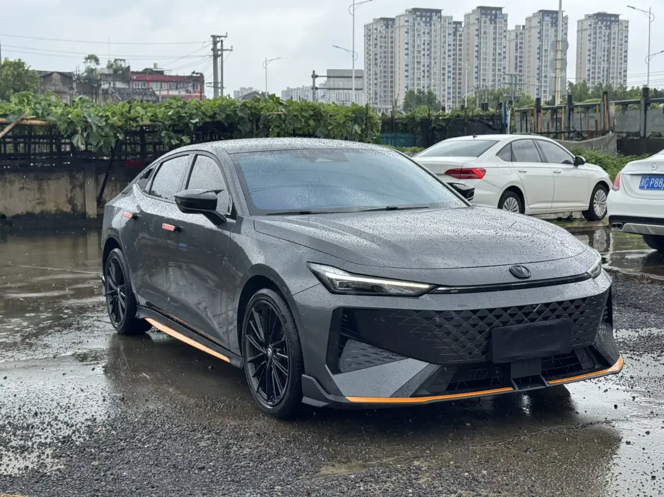Changan UNI-V