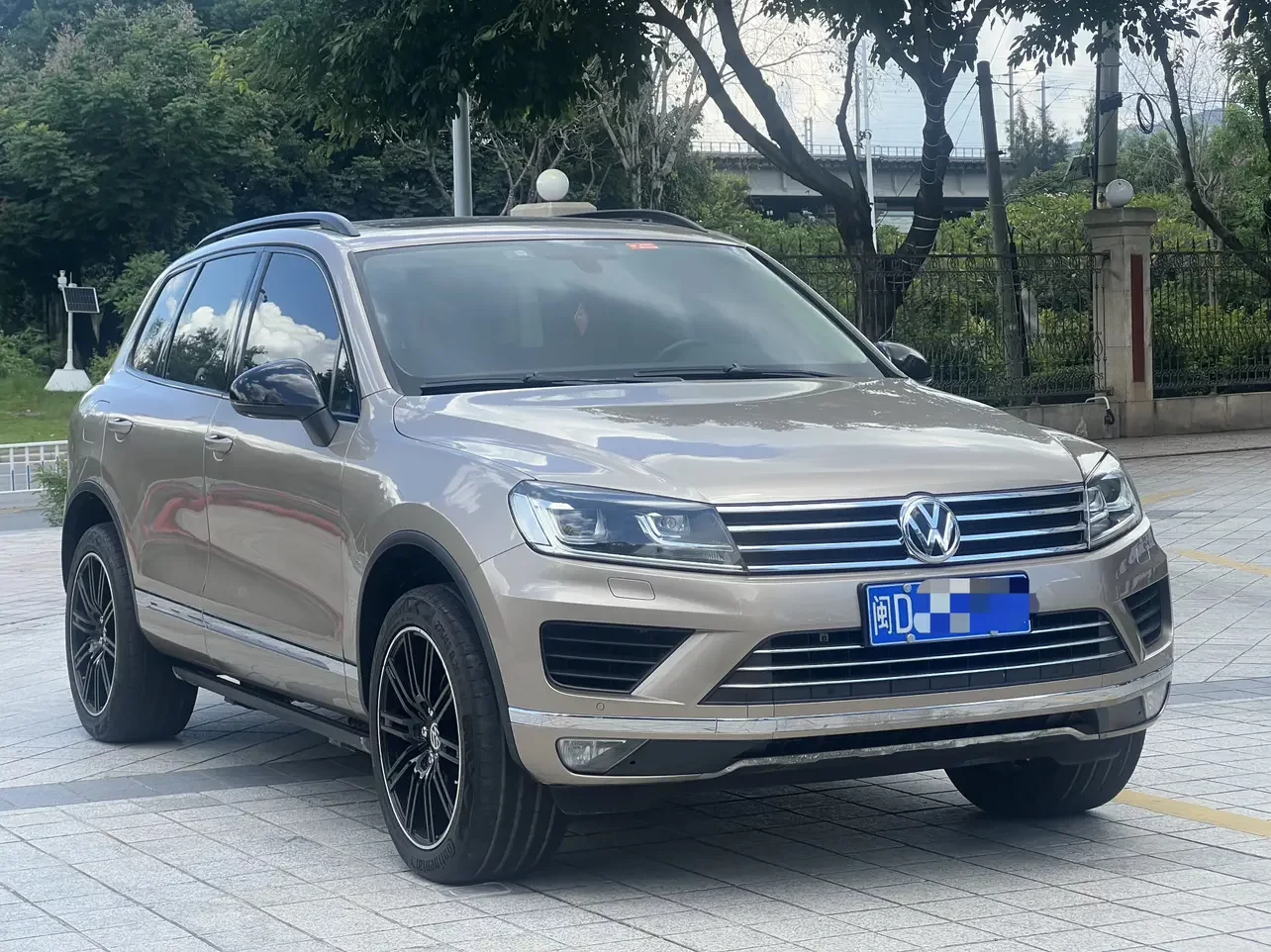 Volkswagen Touareg
