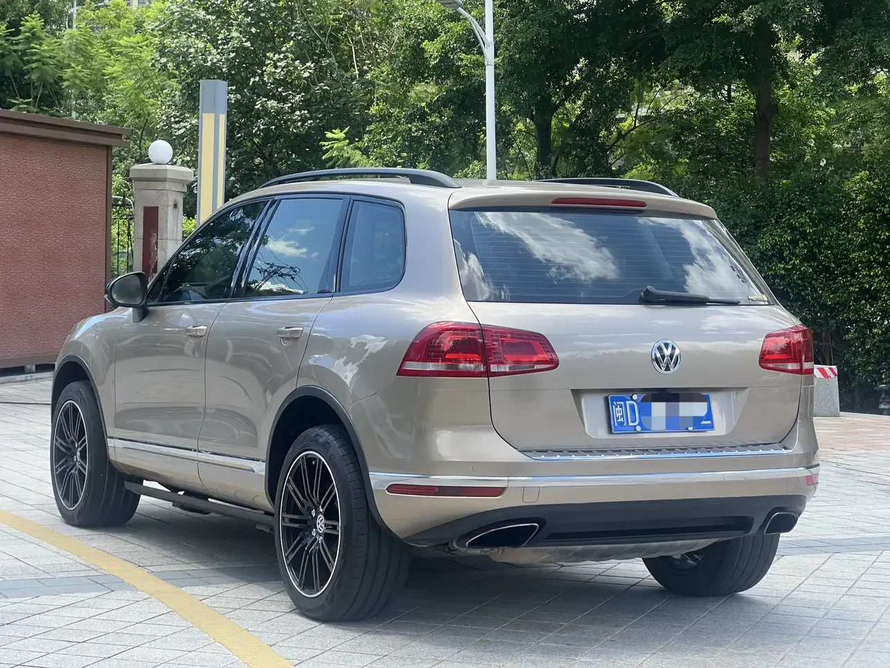 Volkswagen Touareg