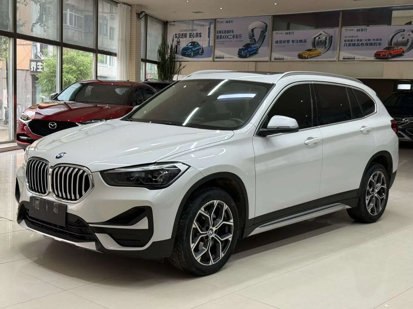 BMW X1