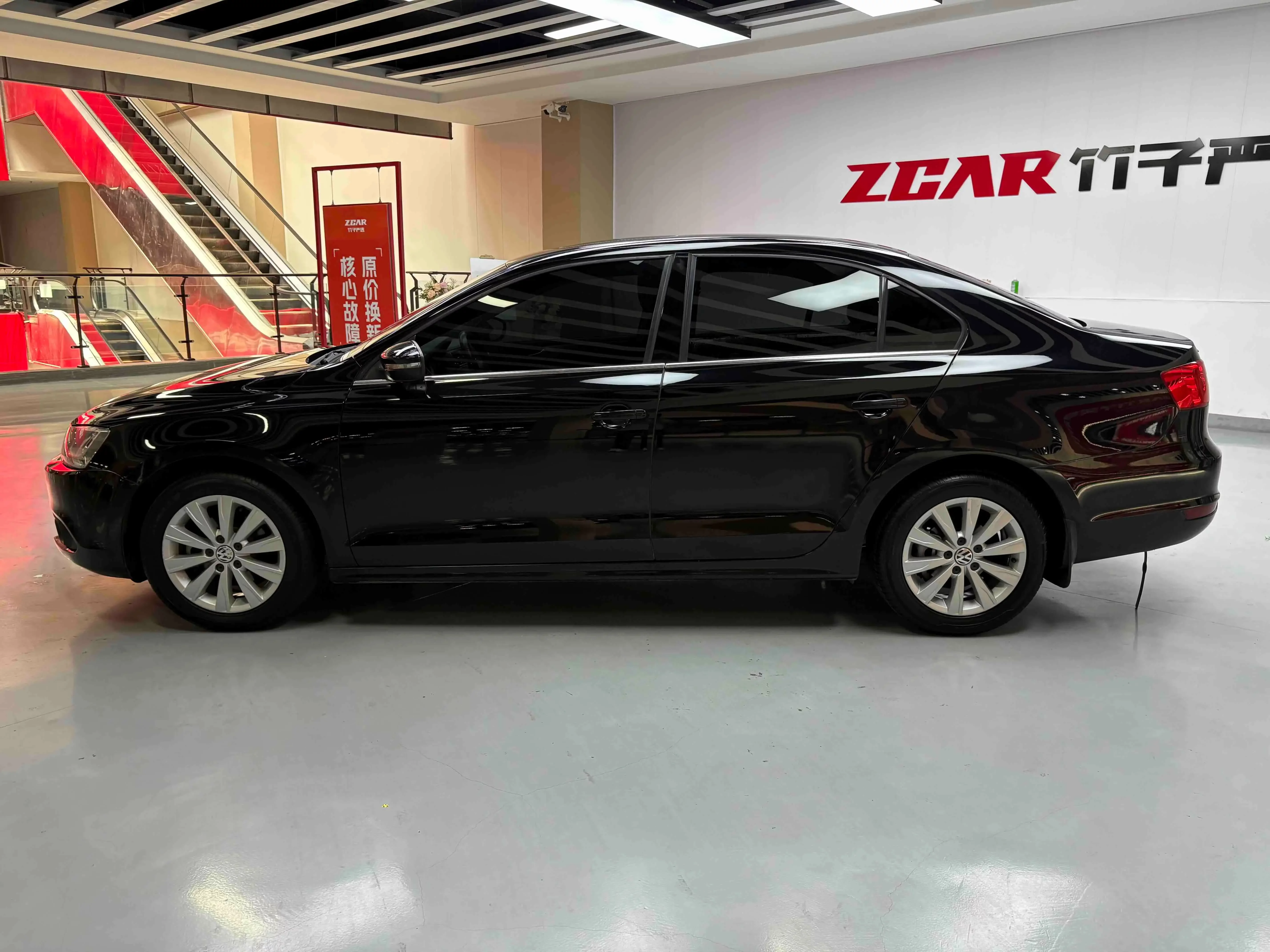 Volkswagen Sagitar