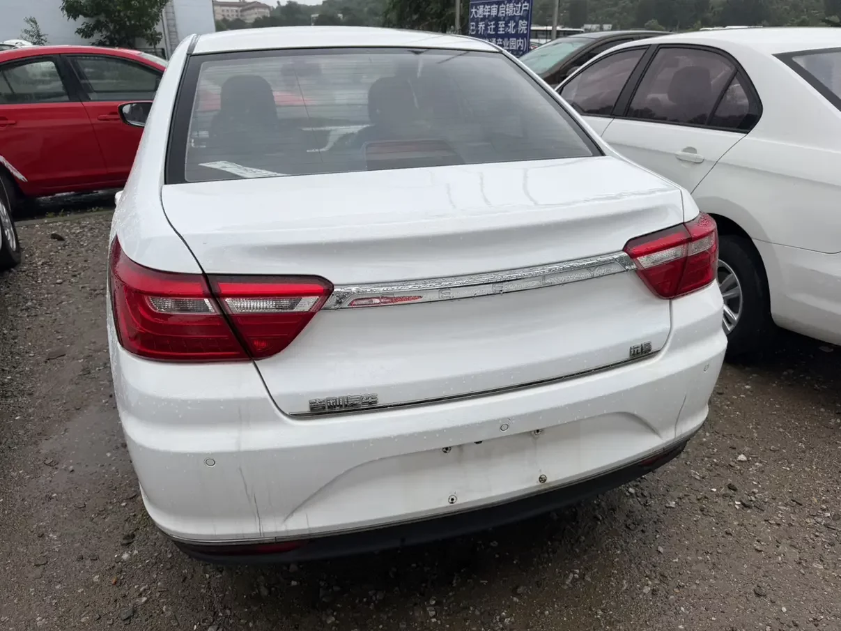 Geely Vision