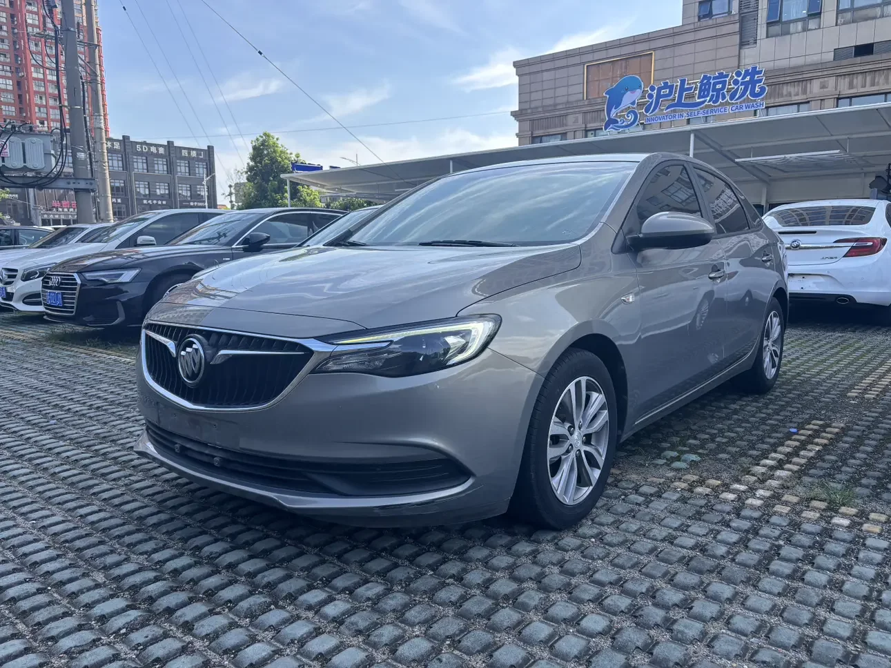 Buick Yinglang
