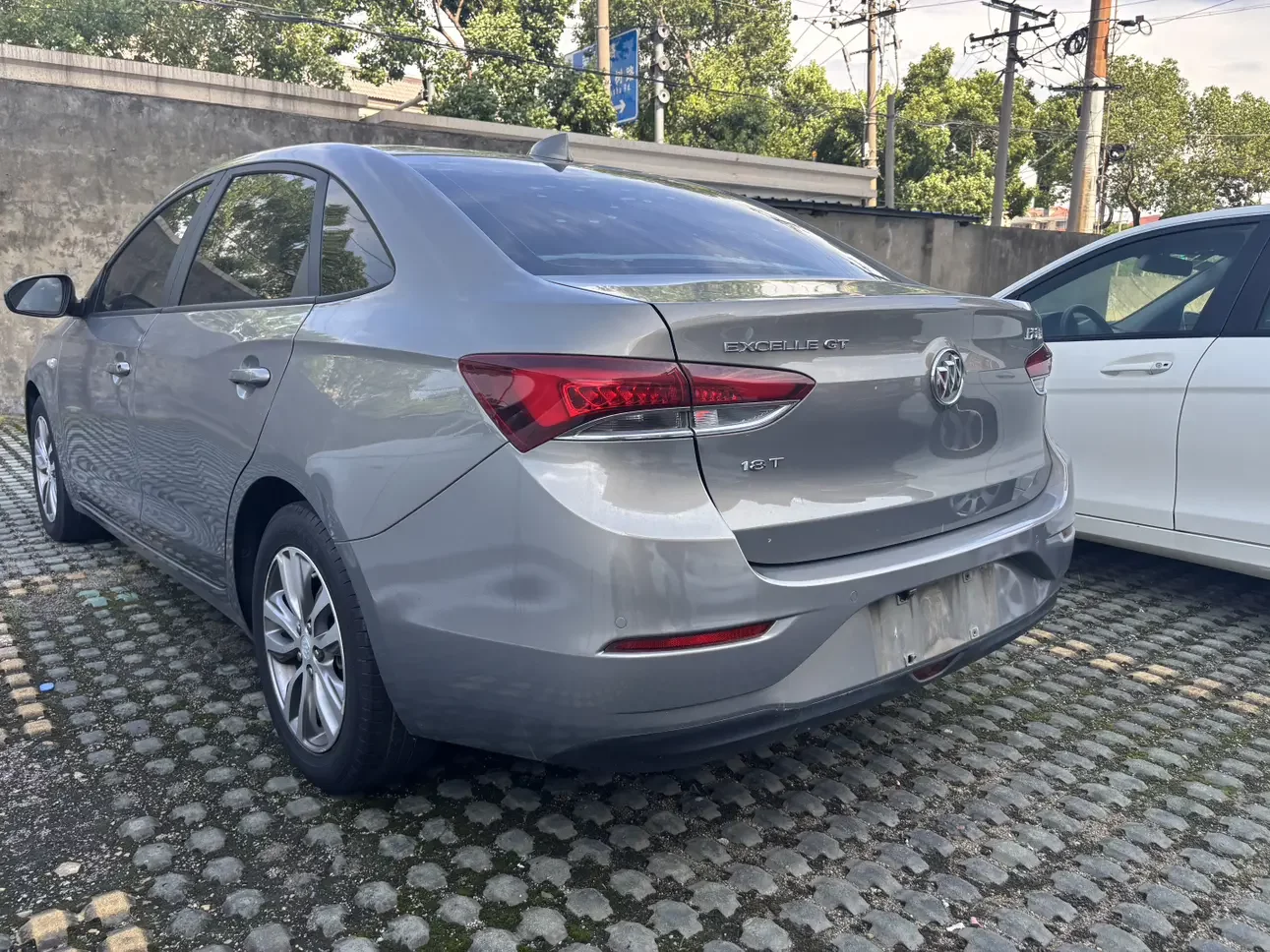 Buick Yinglang