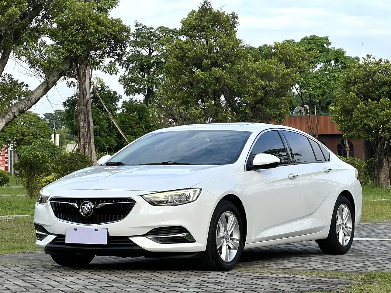 Buick Majesty